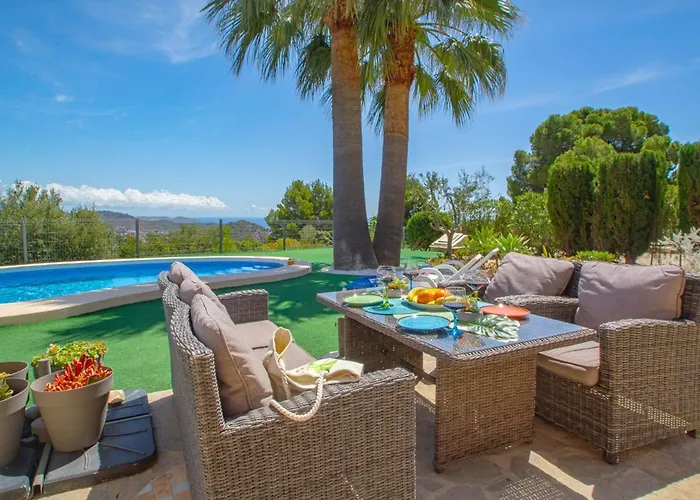 Sabine - Plusholidays * Кальпе