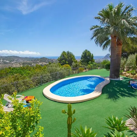 Sabine - Plusholidays Villa