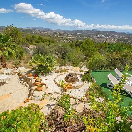 Sabine - Plusholidays *