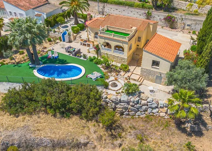 Sabine - Plusholidays