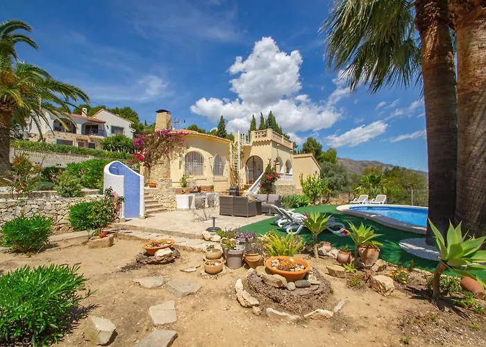 Sabine - Plusholidays Villa Calpe