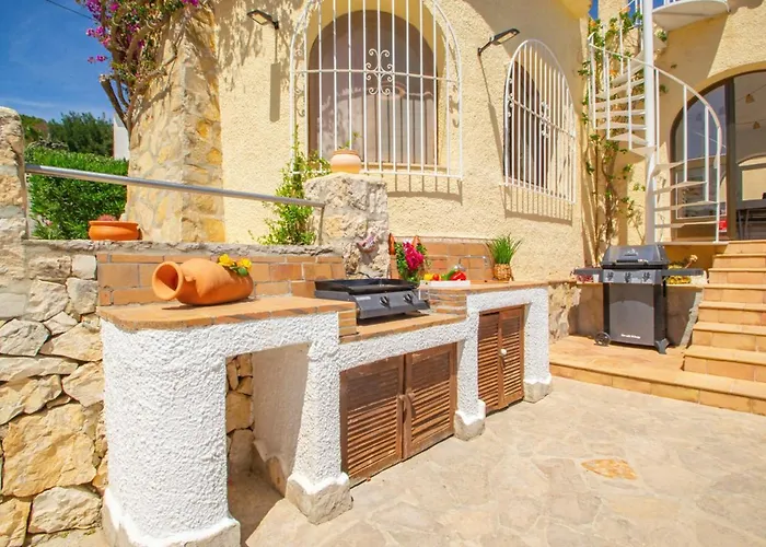 Sabine - Plusholidays * Calpe