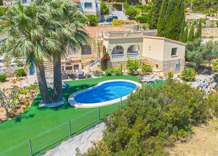 Sabine - Plusholidays * Calpe